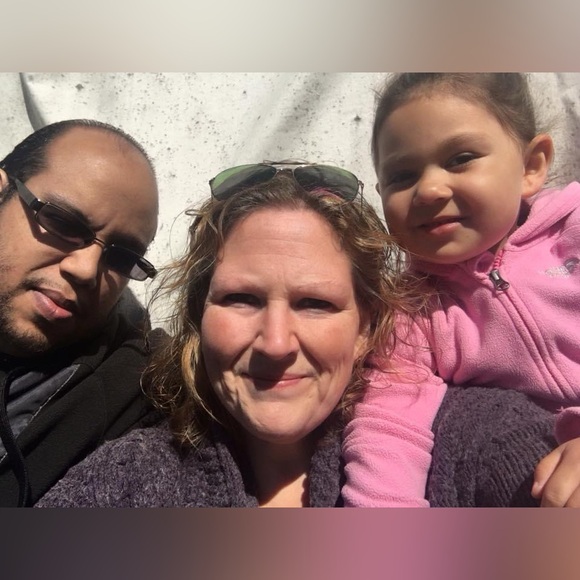 Meet your Posher, Katie - Picture 5 of 6